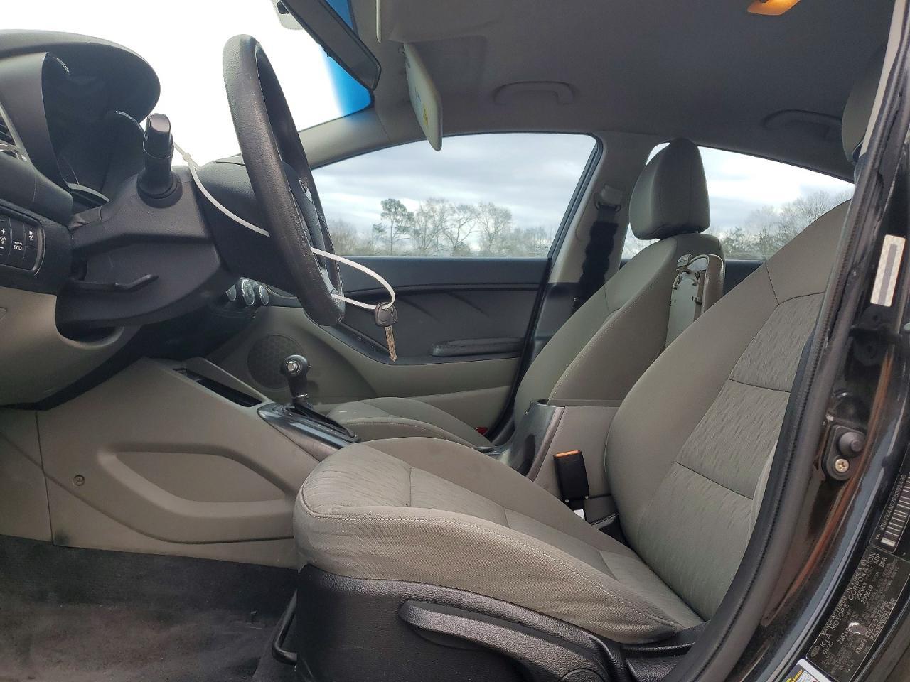 2015 KIA Forte lx