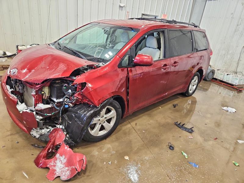 2012 Toyota Sienna le