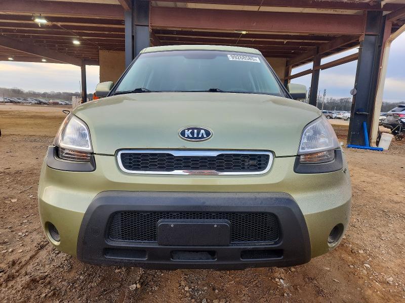 2011 KIA Soul +