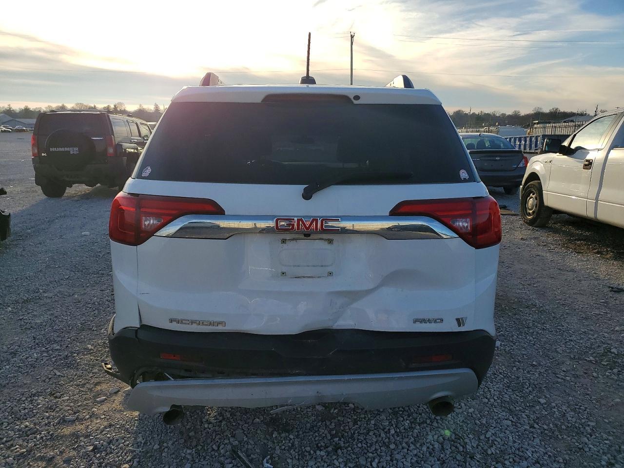 2017 GMC Acadia sle