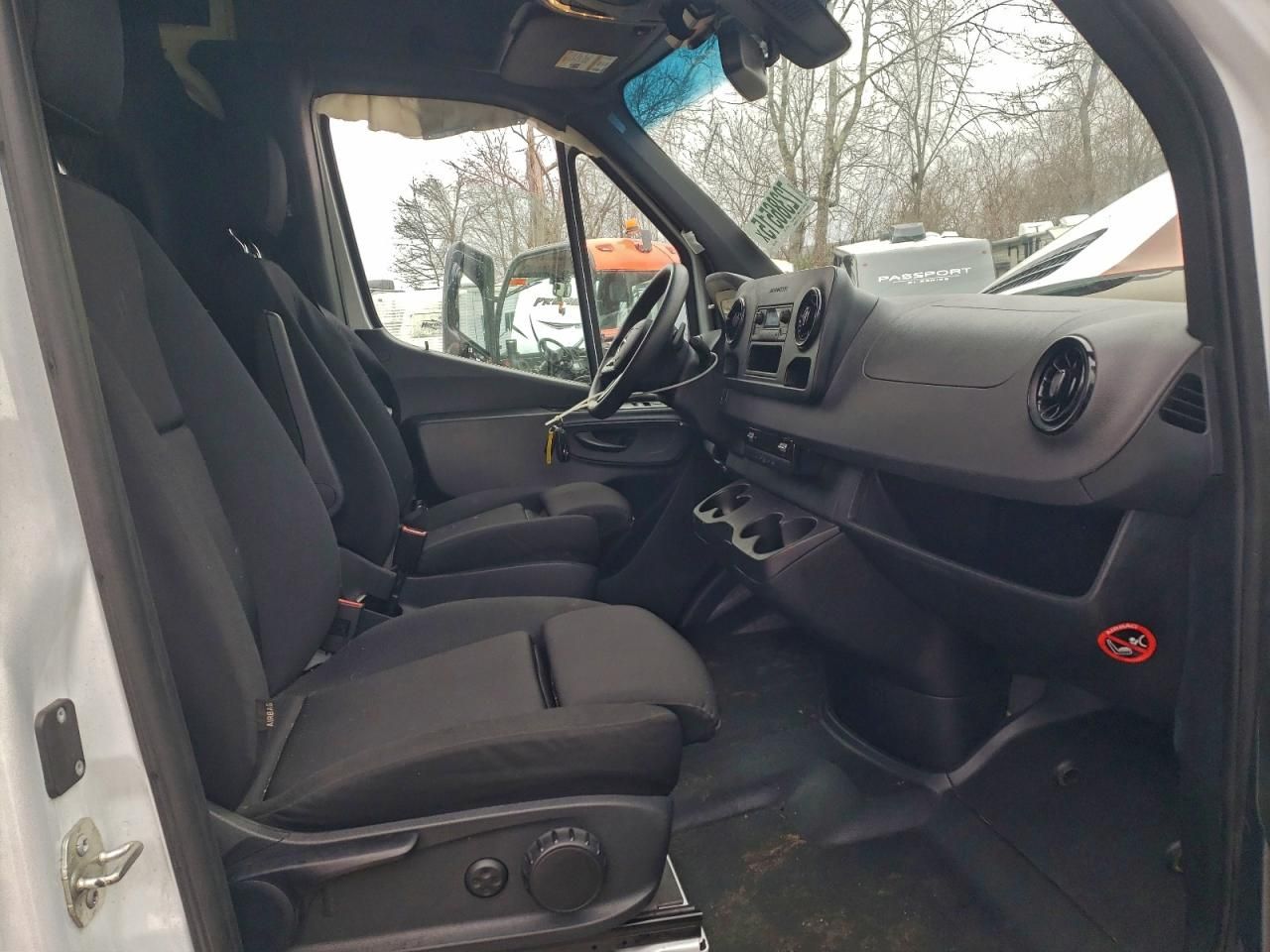 2023 Mercedes-Benz 2023 Mercedes Benz Sprinter 2500 Delivery Van