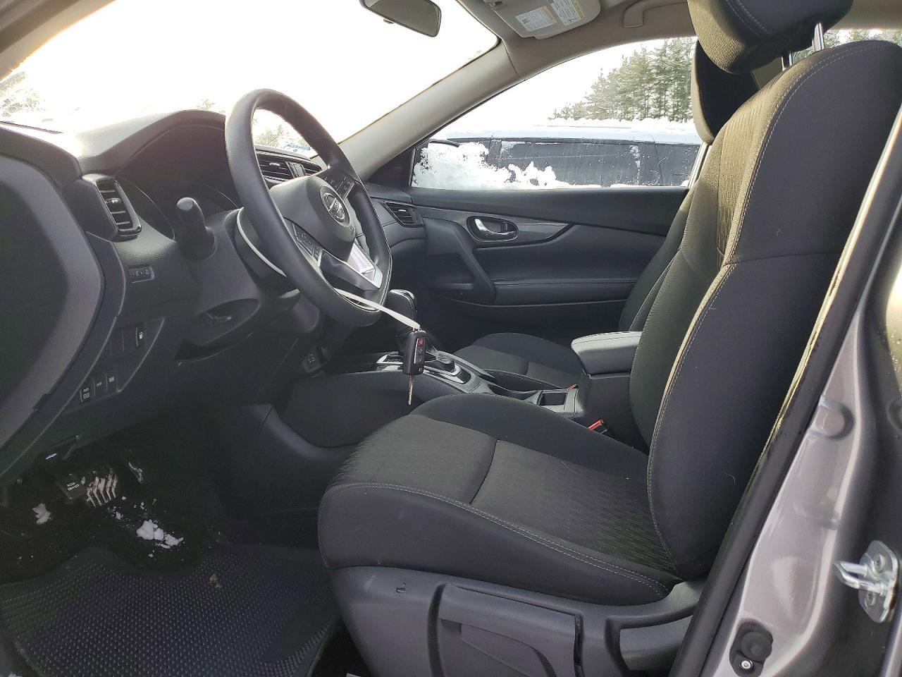 2018 Nissan Rogue s