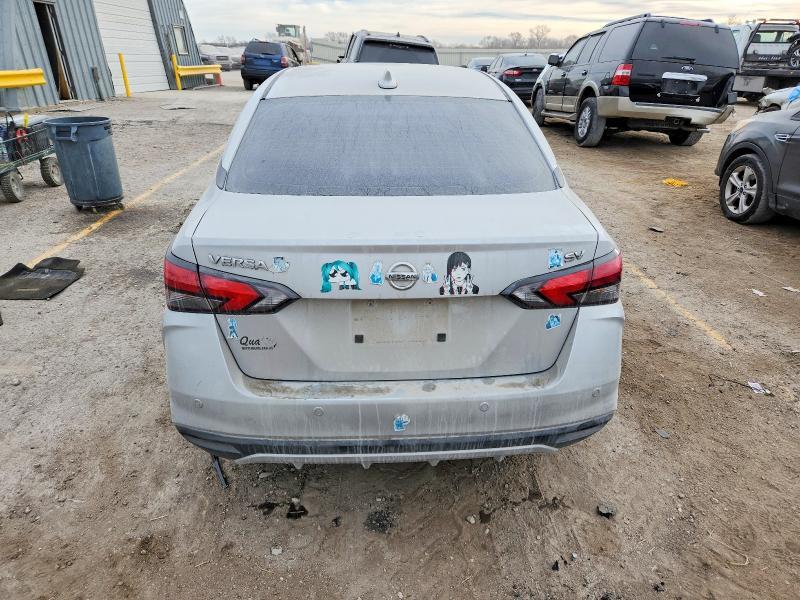 2020 Nissan Versa sv