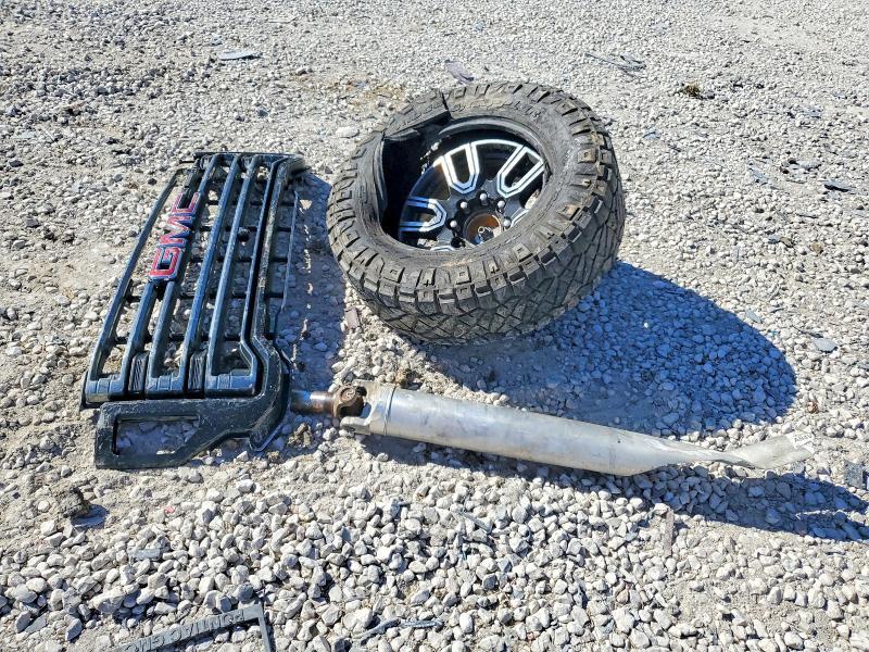 2020 GMC Sierra K2500 AT4