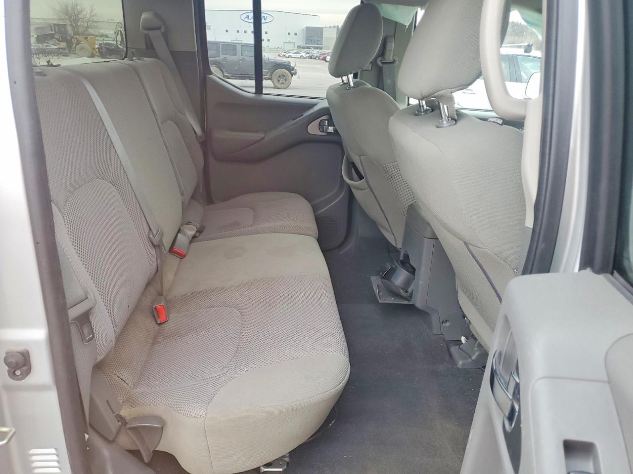 2019 Nissan Frontier s