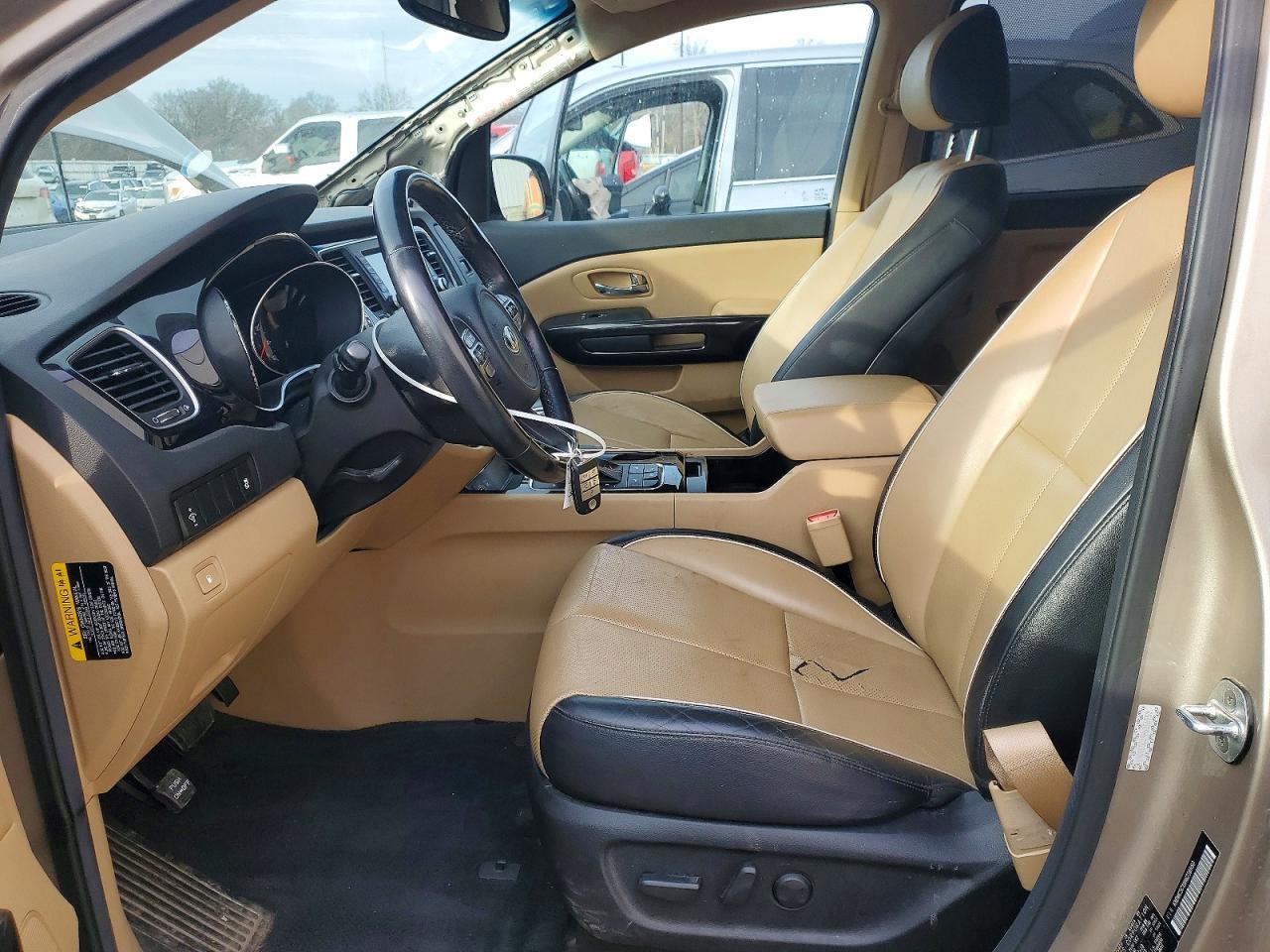 2017 KIA Sedona ex