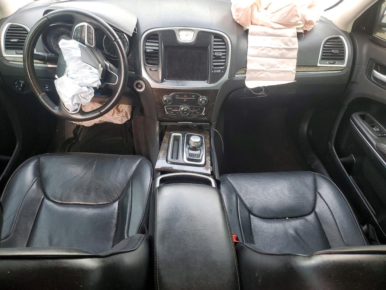 2017 Chrysler 300c