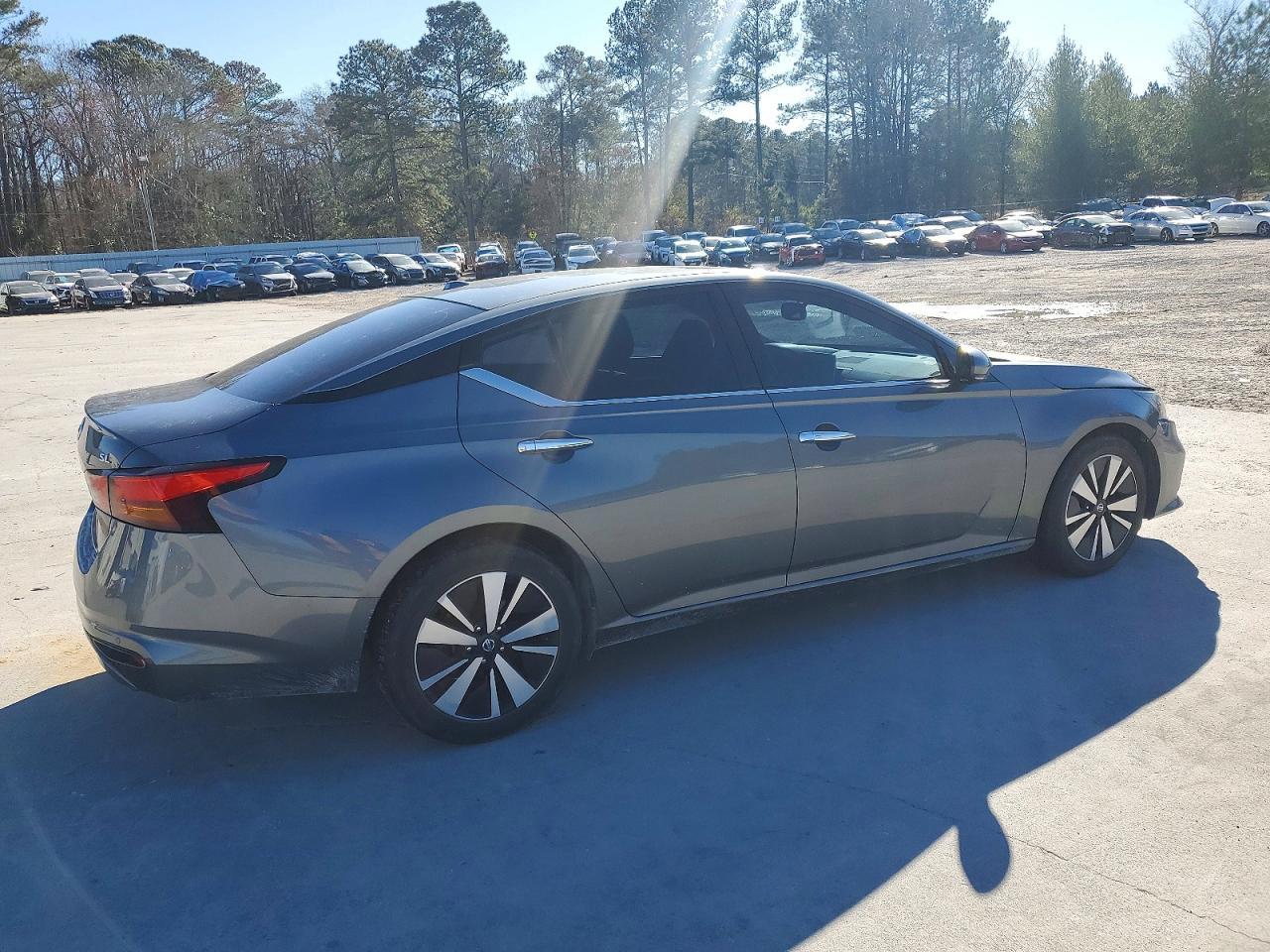 2019 Nissan Altima sl