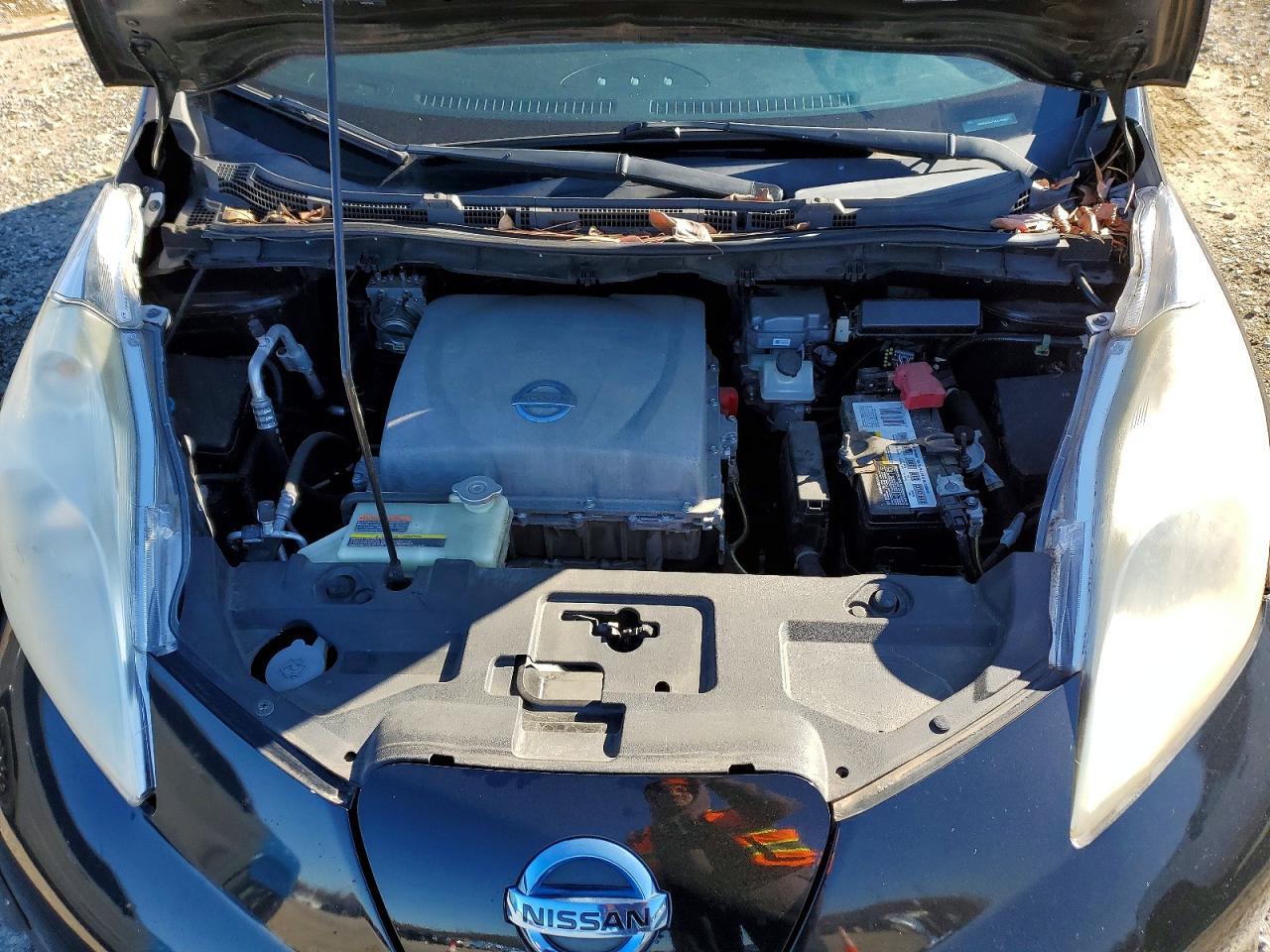 2013 Nissan Leaf s
