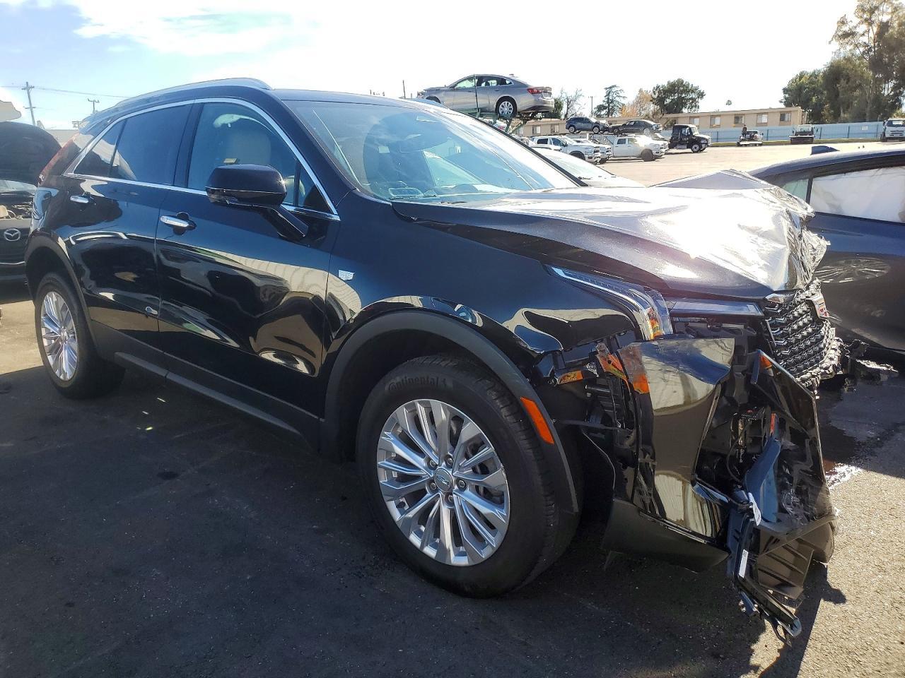 2024 Cadillac XT4 Luxury