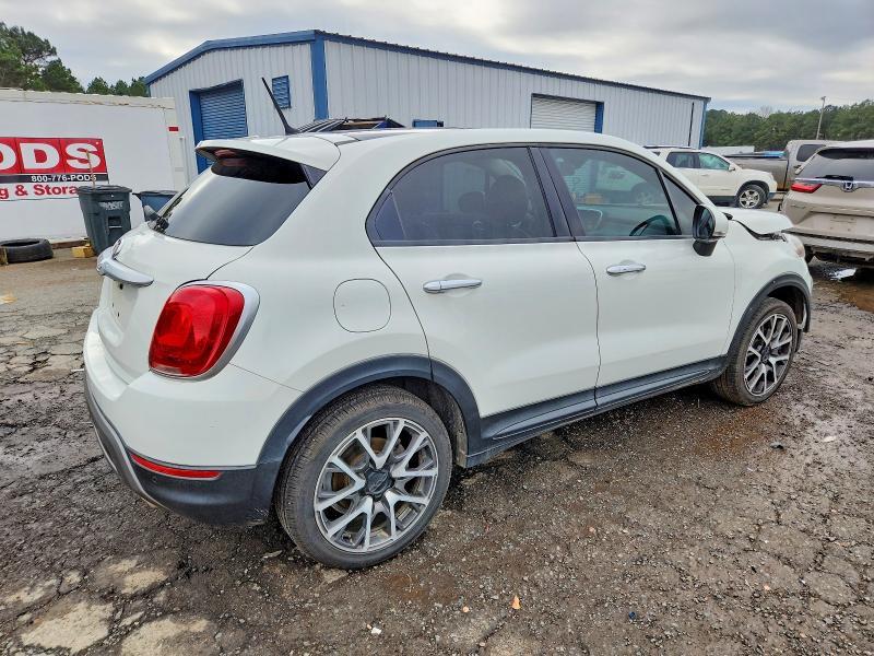 2016 Fiat 500x Trekking Plus