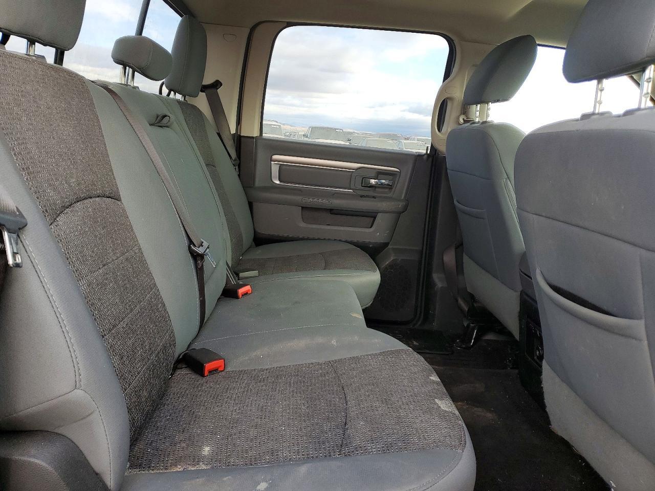 2017 Dodge Ram 1500 slt