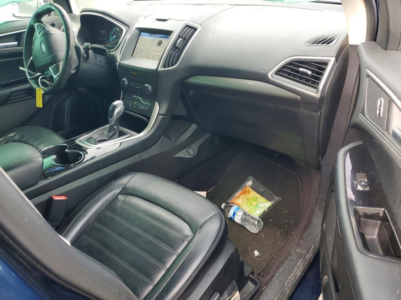 2017 Ford Edge sel