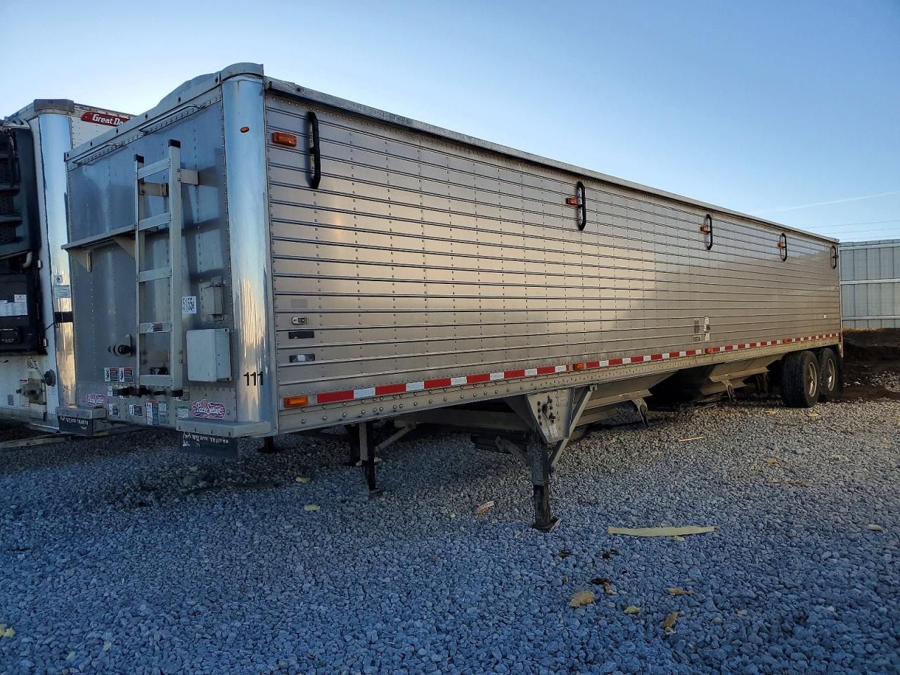 2017 Wilson Grain Trailer