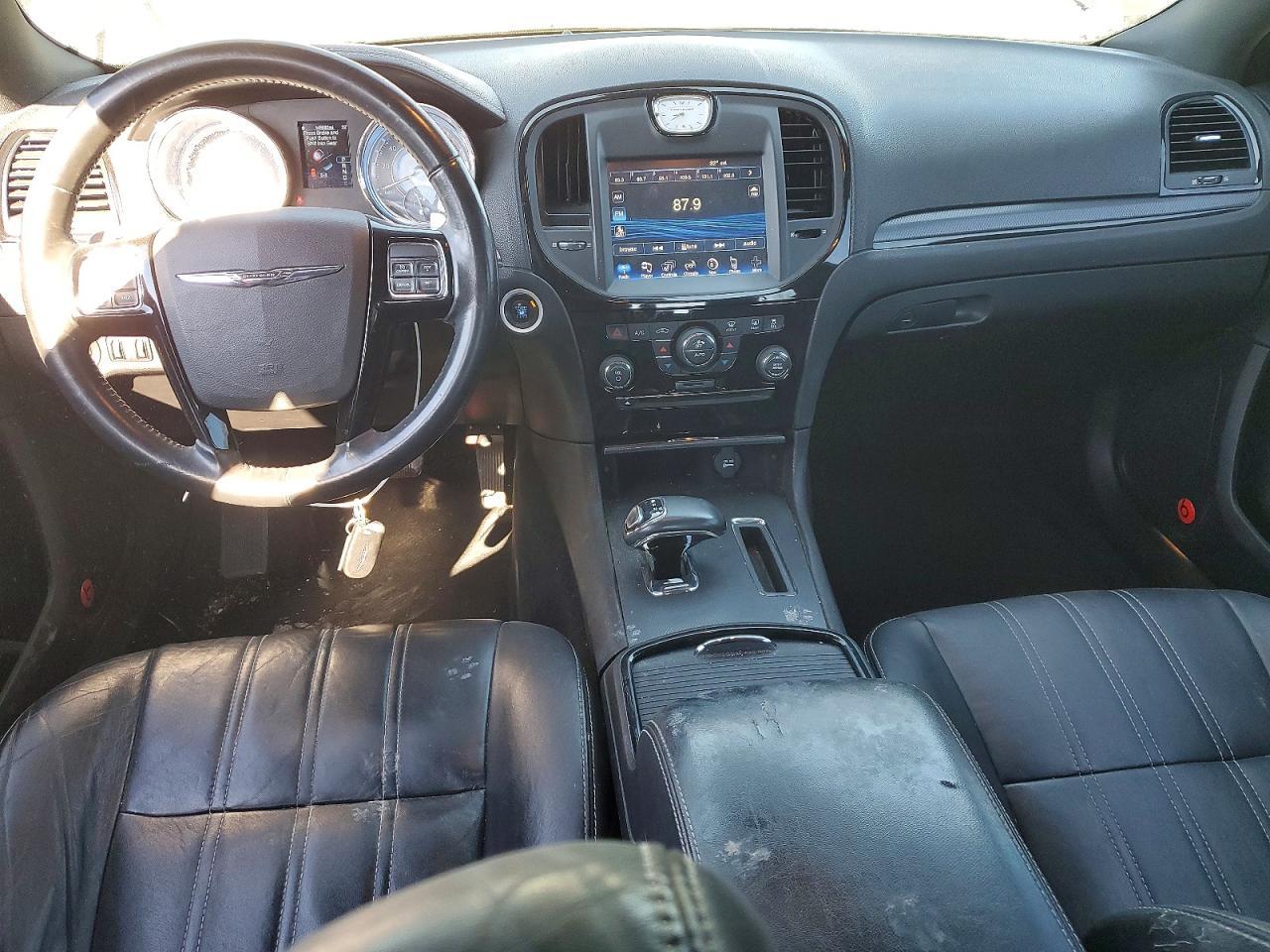 2013 Chrysler 300 s