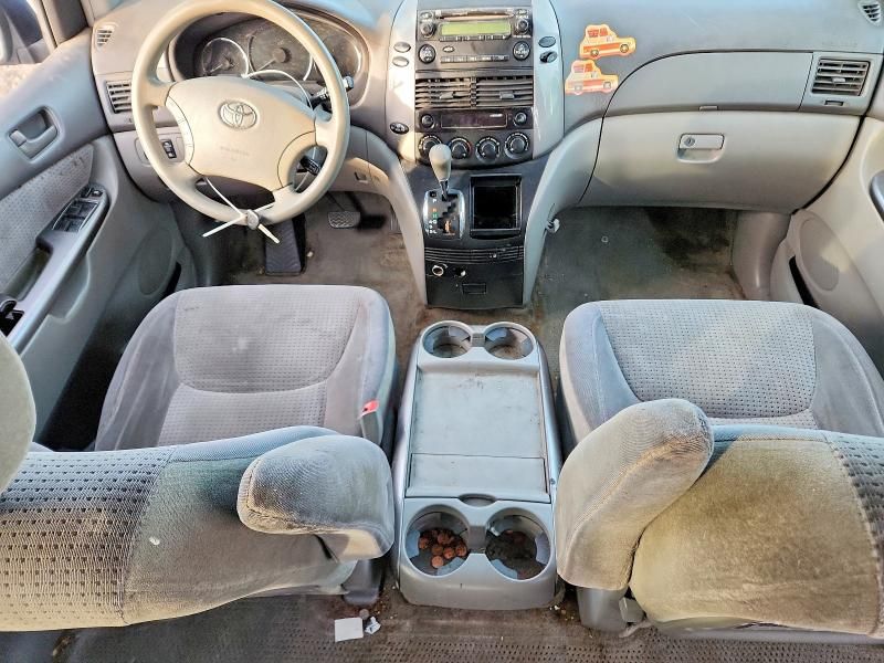2006 Toyota Sienna ce