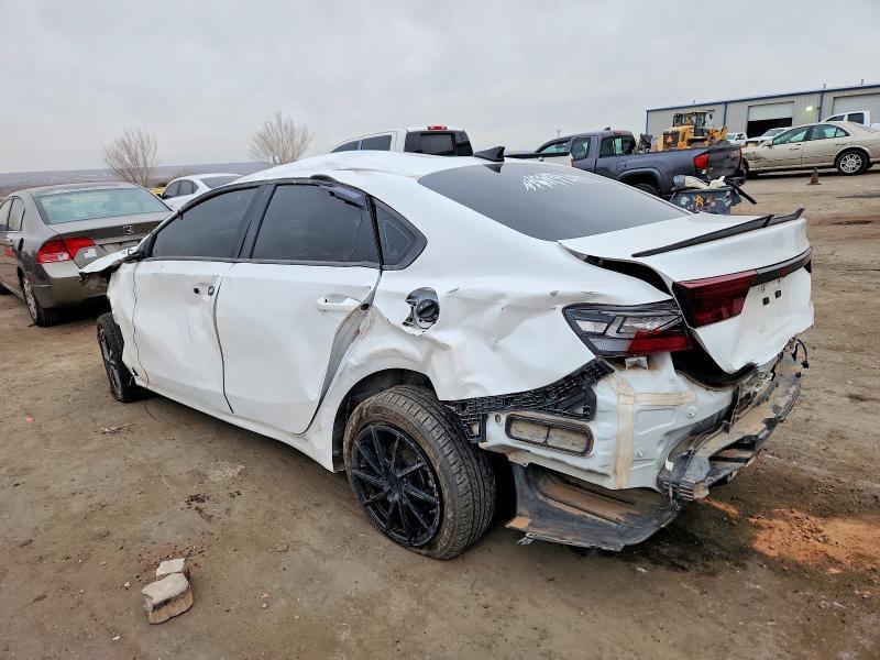 2022 KIA Forte fe