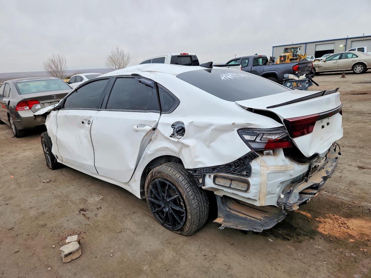 2022 KIA Forte fe
