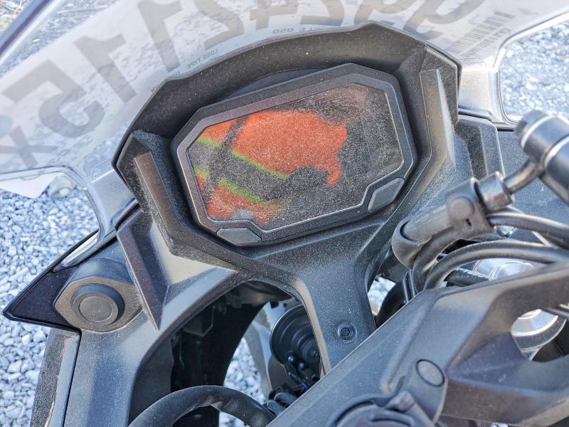 2025 Kawasaki Ex650 r