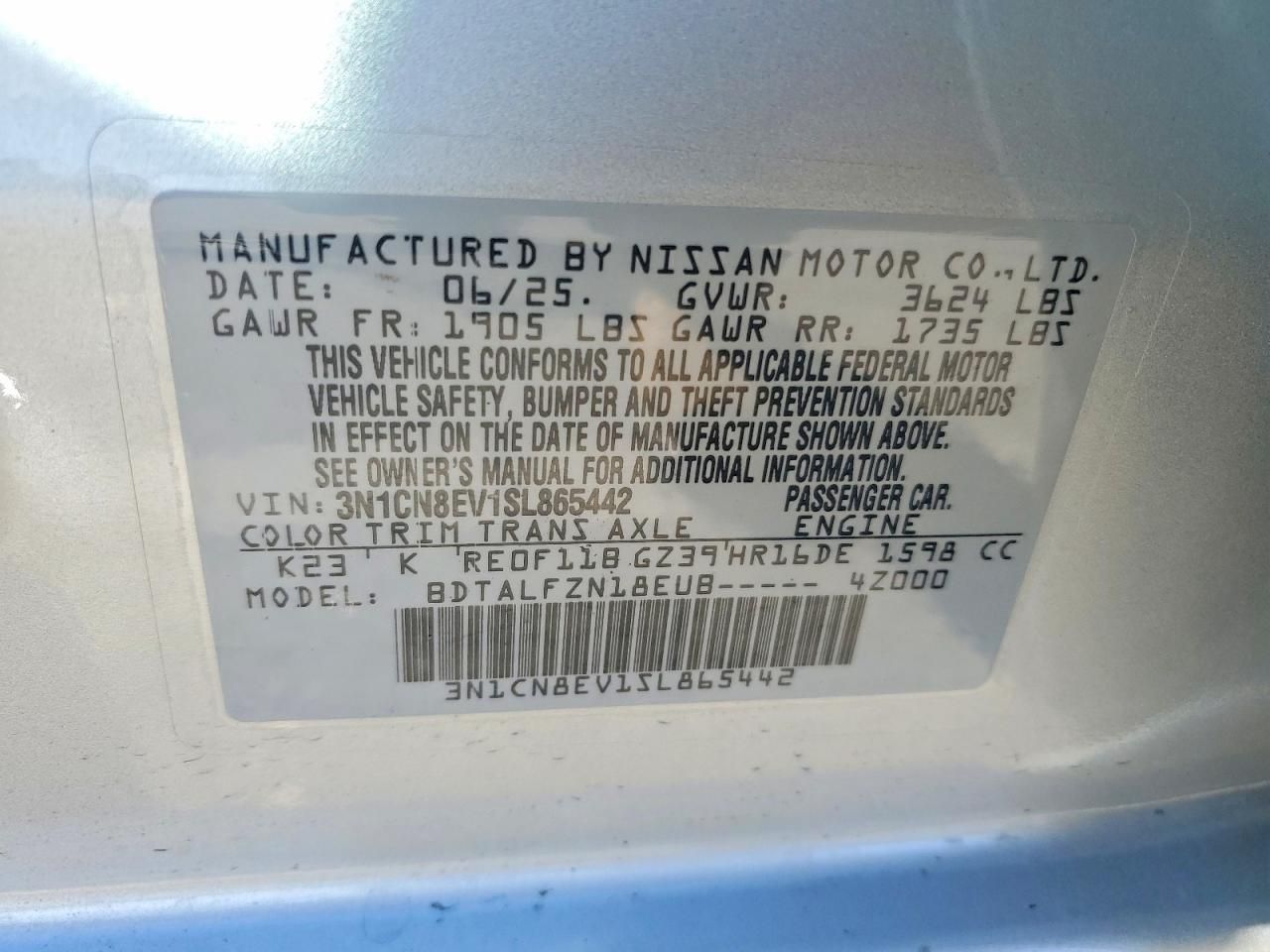 2025 Nissan Versa sv