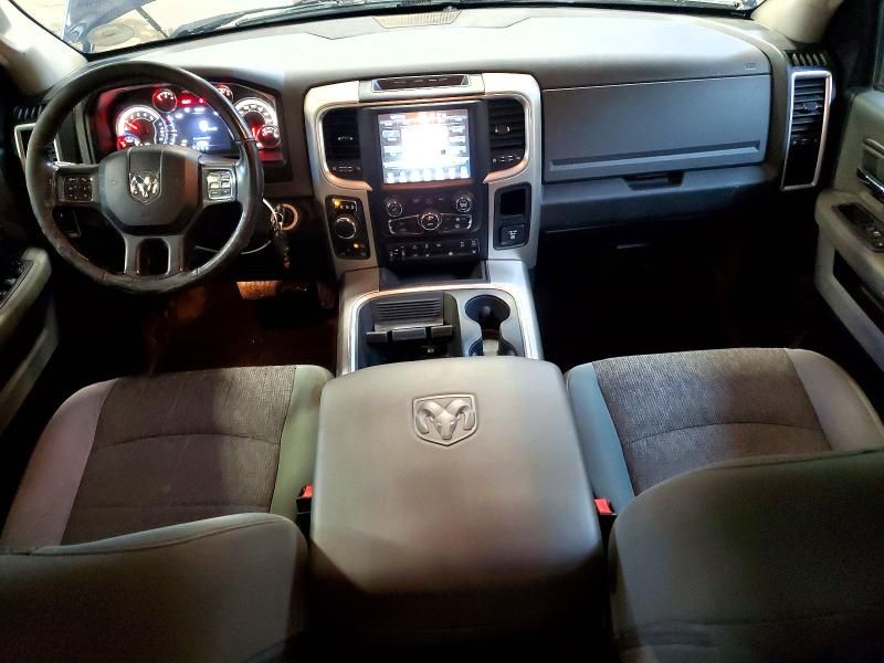 2017 Dodge Ram 1500 slt