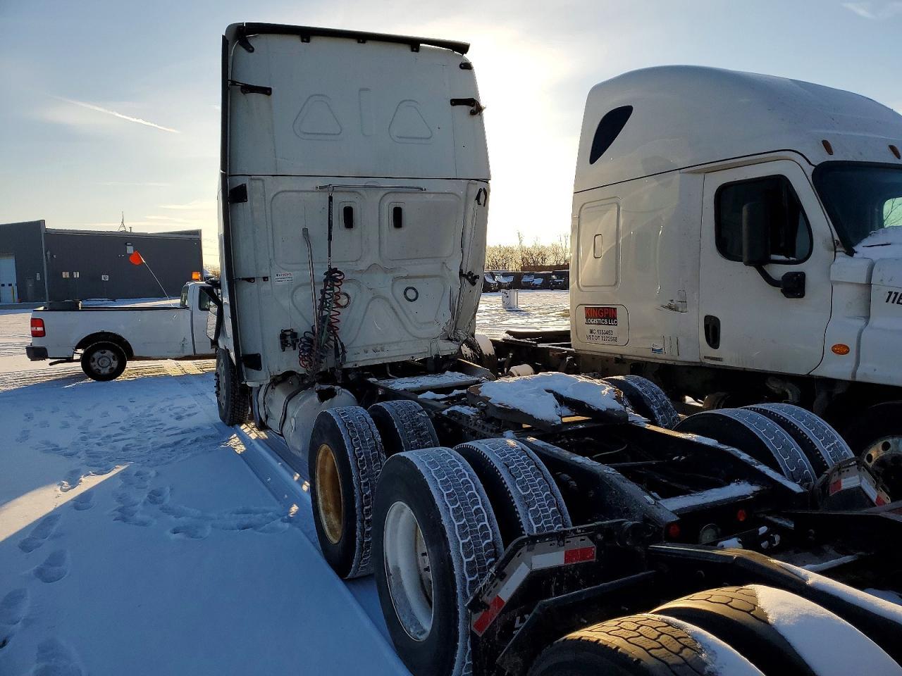 2019 Freigliner 2019 Freightliner Cascadia 126 Semi Truck