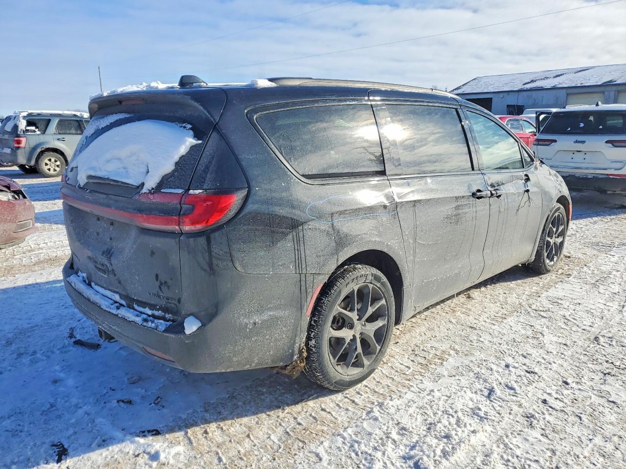 2022 Chrysler Pacifica Limited