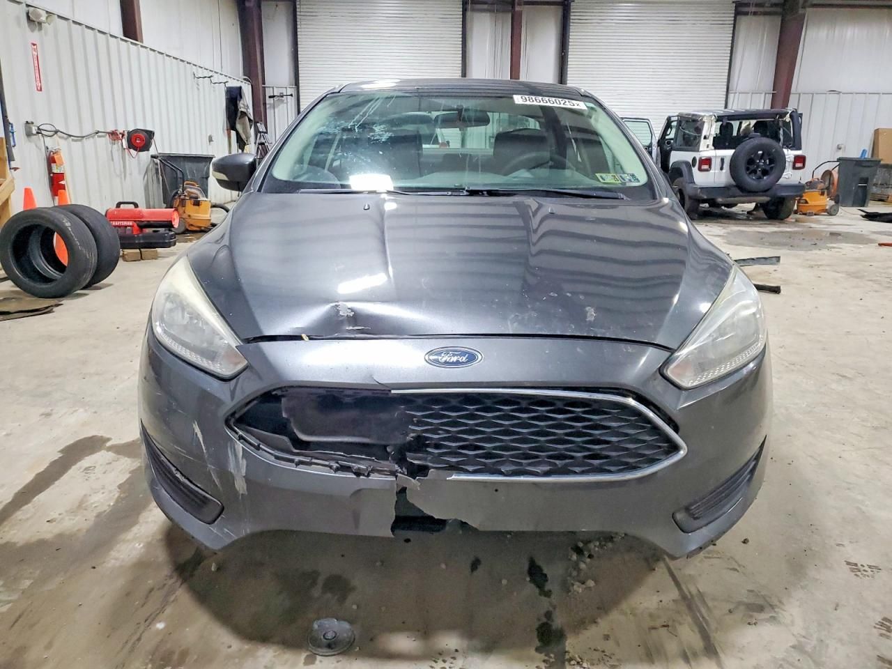 2017 Ford Focus se