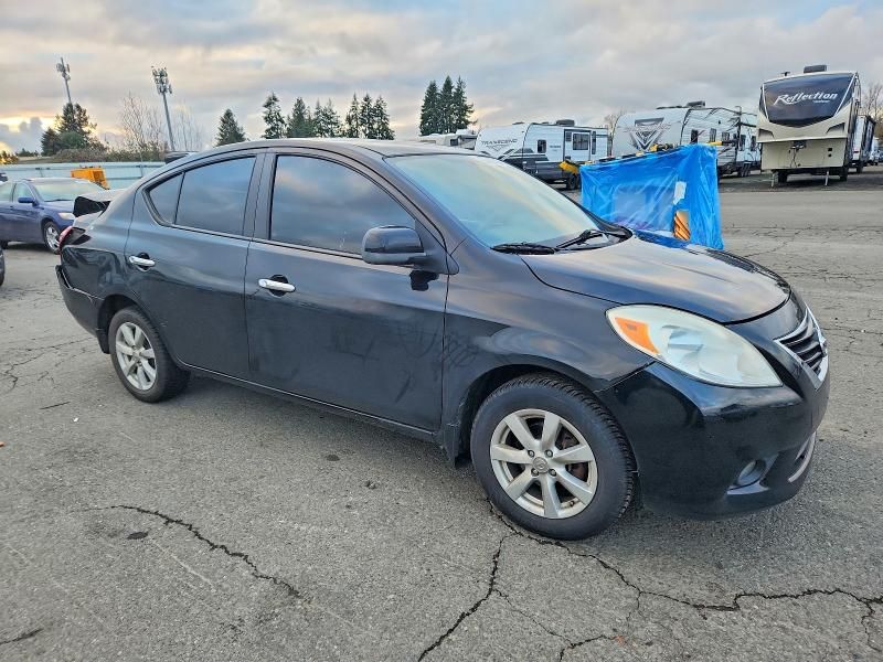 2012 Nissan Versa s