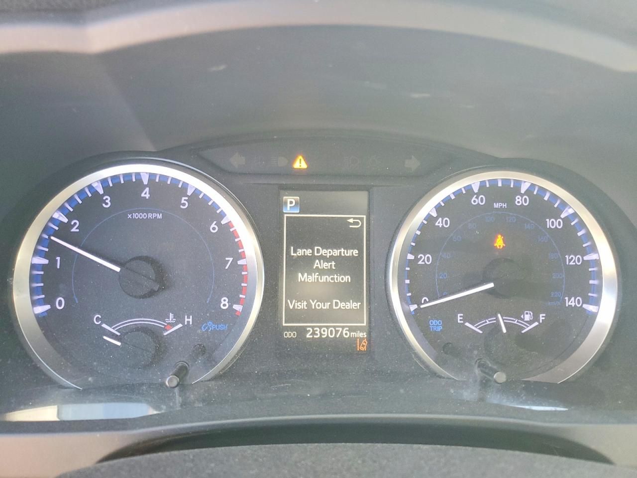 2019 Toyota Highlander le