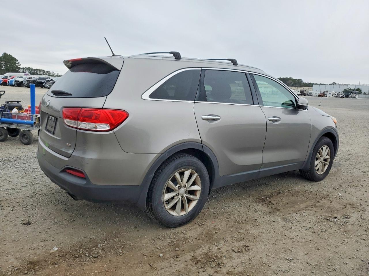 2017 KIA Sorento lx