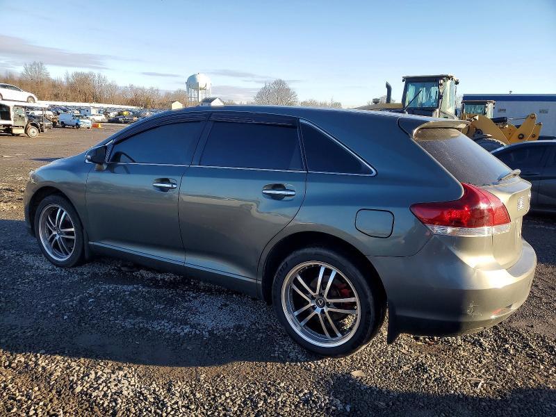 2013 Toyota Venza le