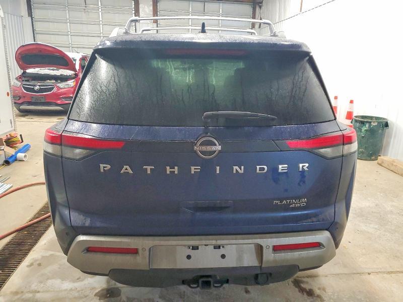 2022 Nissan Pathfinder Platinum
