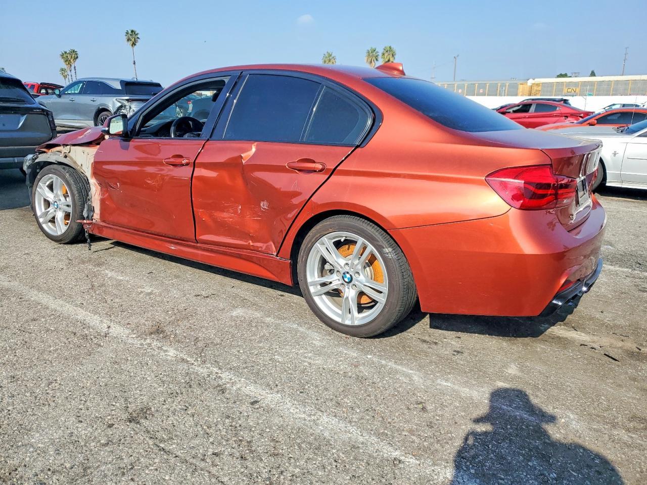 2018 BMW 330 i
