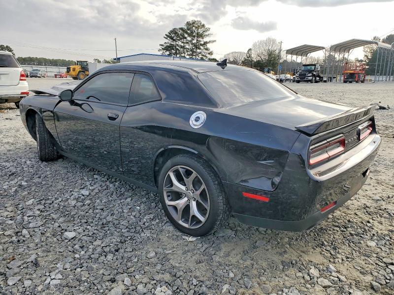2016 Dodge Challenger sxt