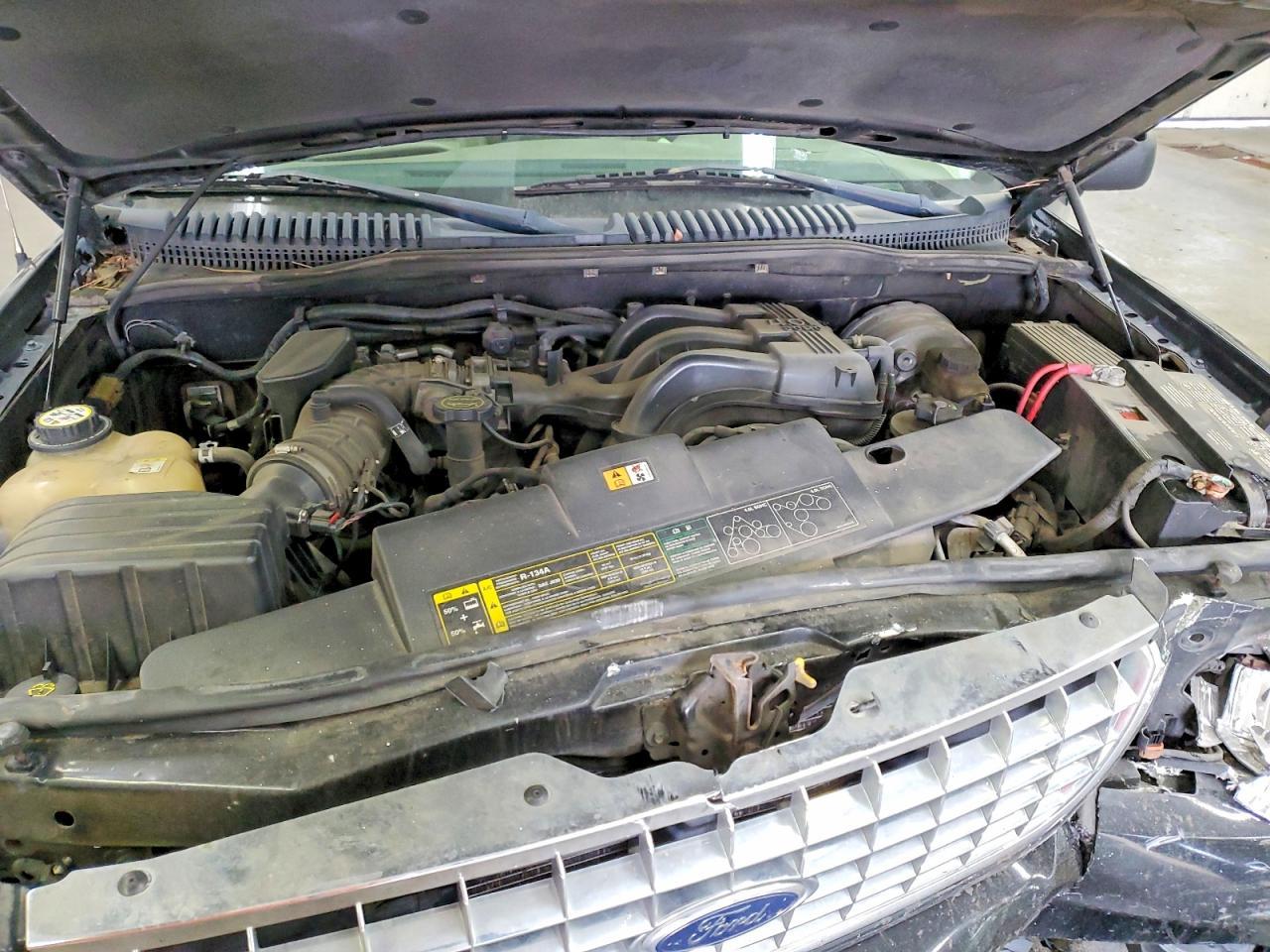 2004 Ford Explorer