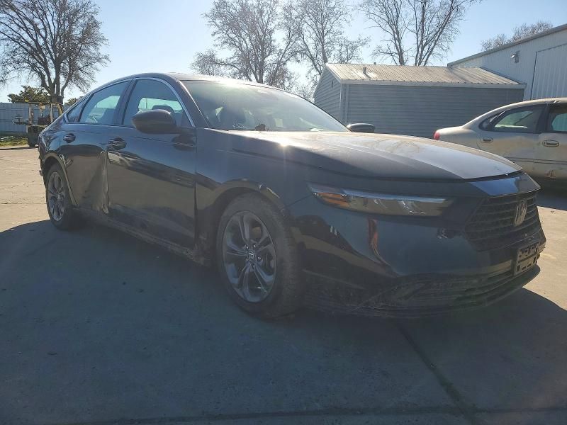 2024 Honda Accord ex