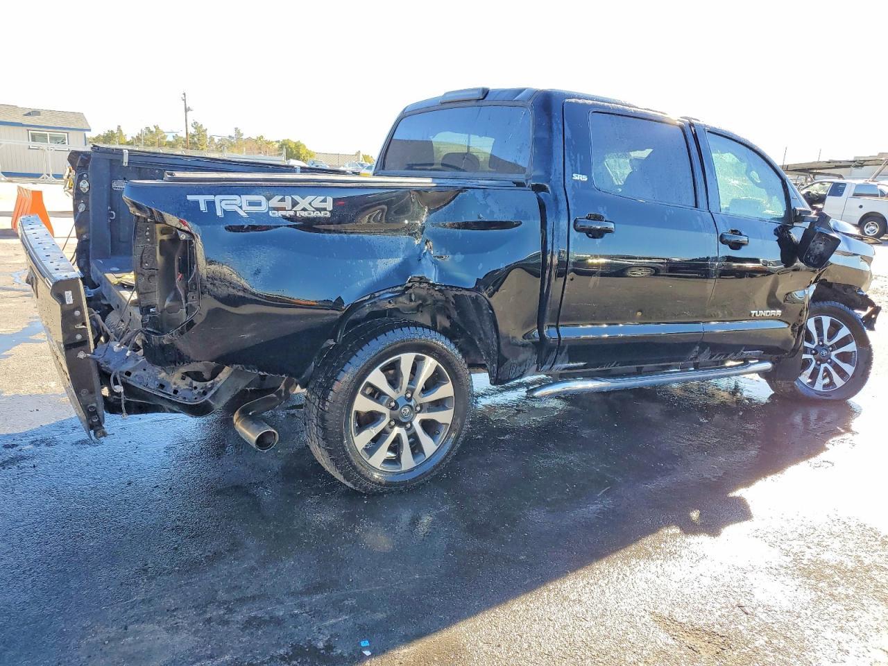 2017 Toyota Tundra SR5