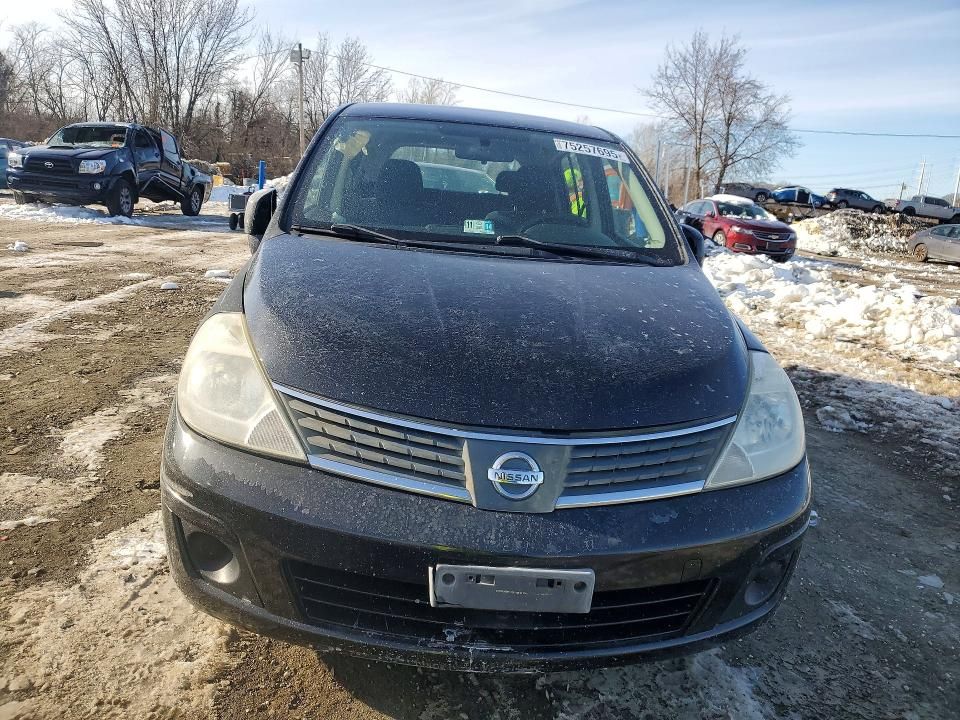 2009 Nissan Versa s