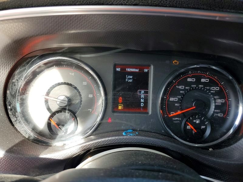 2013 Dodge Charger sxt