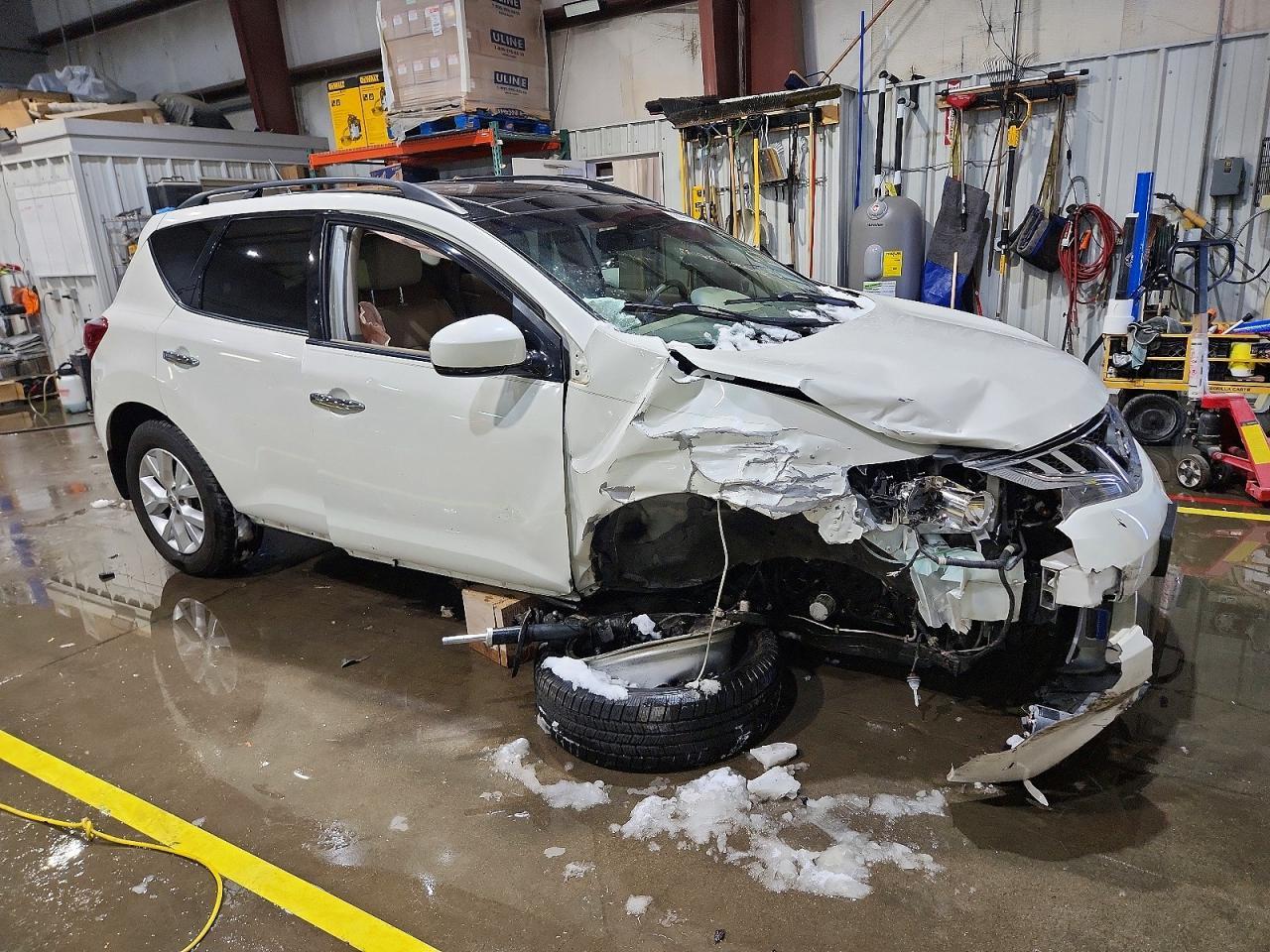 2014 Nissan Murano s