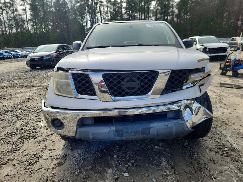 2005 Nissan Frontier King cab le
