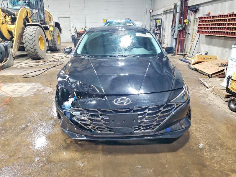 2021 Hyundai Elantra Limited