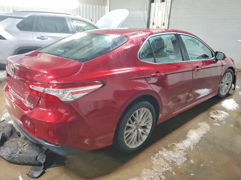 2018 Toyota Camry Hybrid