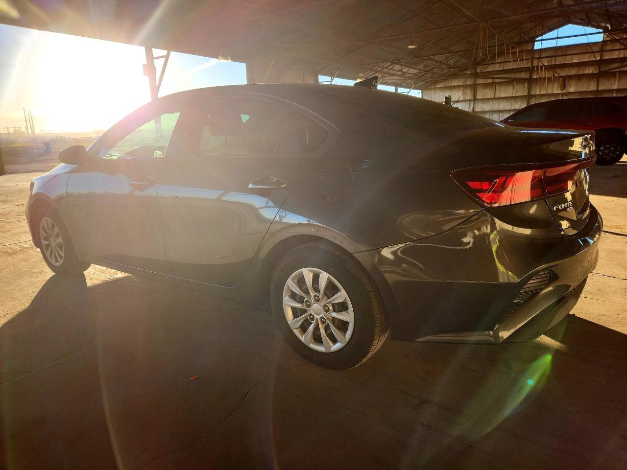 2022 KIA Forte fe