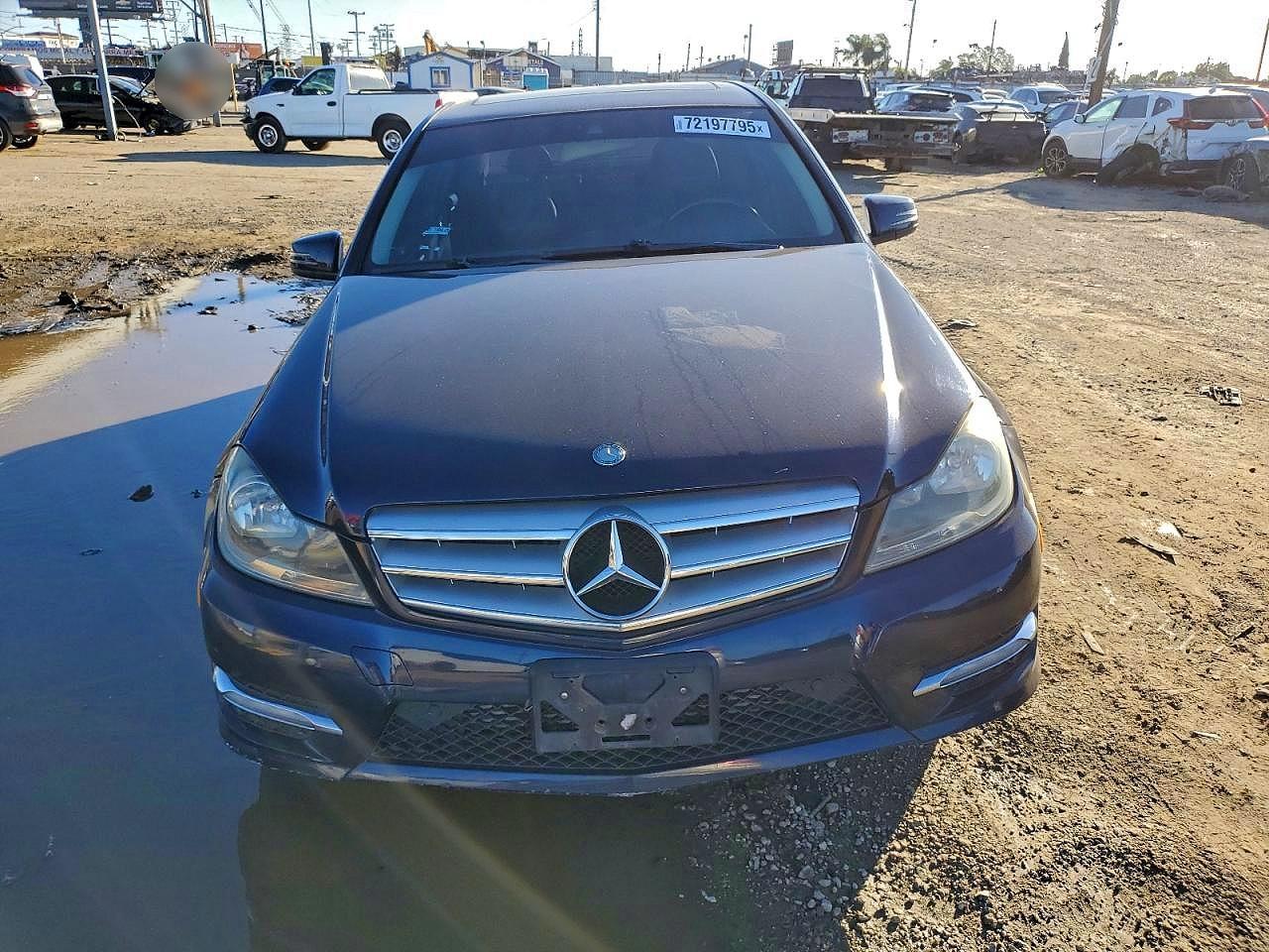 2013 Mercedes-Benz C 250