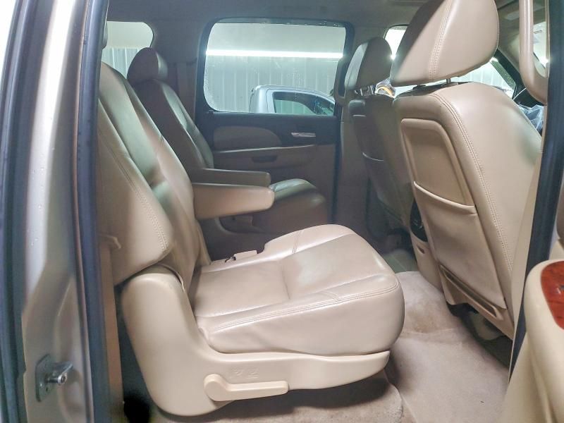 2009 Chevrolet Suburban K1500 ltz