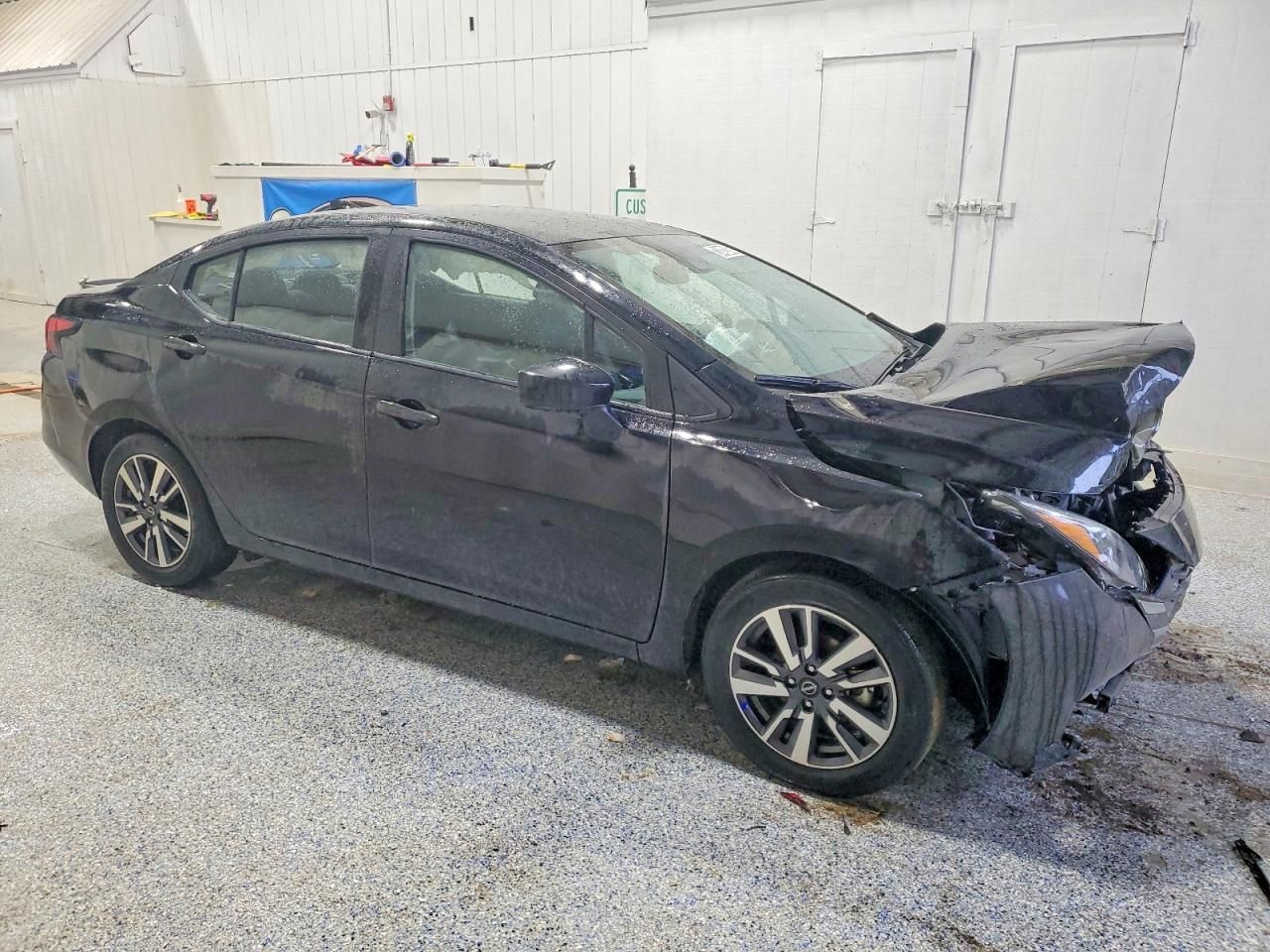 2025 Nissan Versa sv