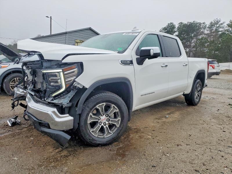 2025 GMC Sierra K1500 slt