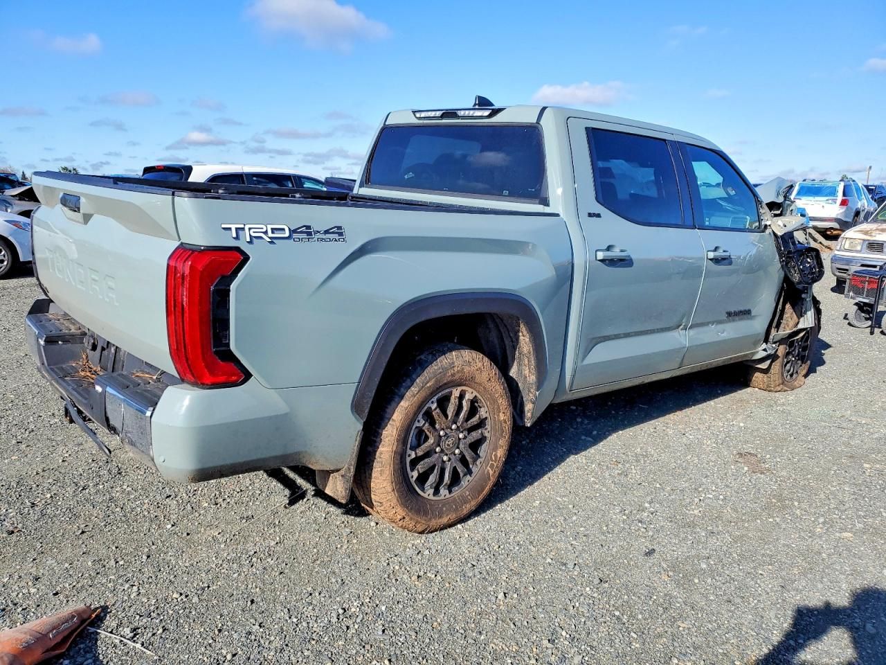 2025 Toyota Tundra Crewmax sr